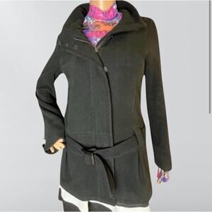 Forever 21 Black Zip Up Belted Coat